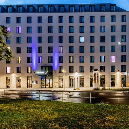 Premier Centre Дрезден
