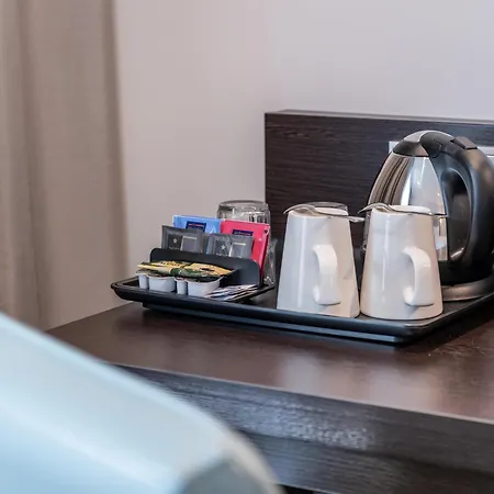 מלון Premier Centre