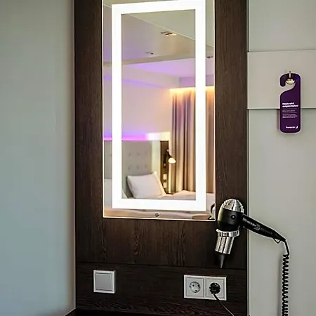 Premier Centre Otel 3*