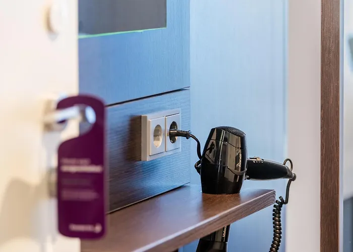 Premier Centre Отель