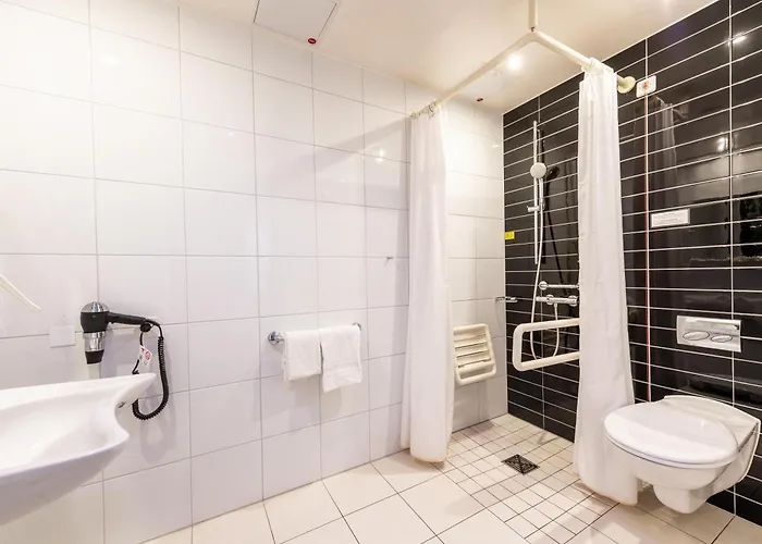 Premier Centre Отель